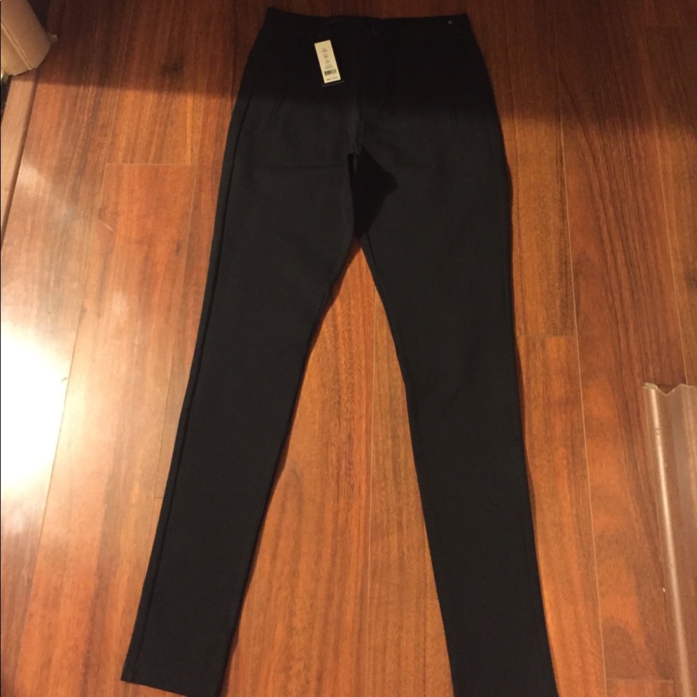 NWT Romeo & Joliet couture pant